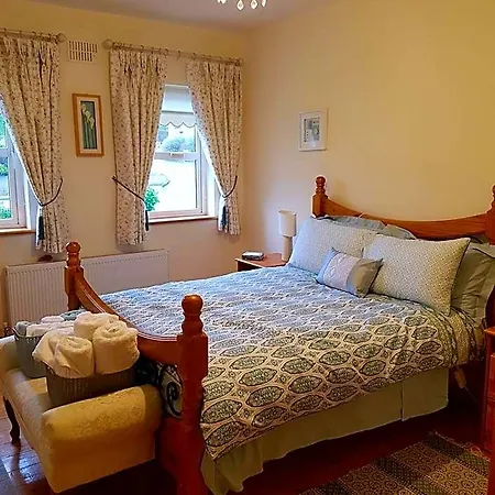 בית אירוח Hillgrove House בויל
